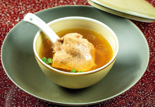 餐前必点 咸柠檬炖水鸭汤