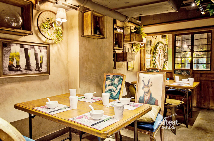 “牛棚”也能做餐厅？沉浸式体验风越刮越猛