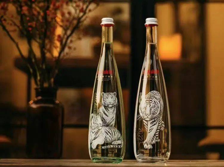 农夫山泉强势进入餐饮