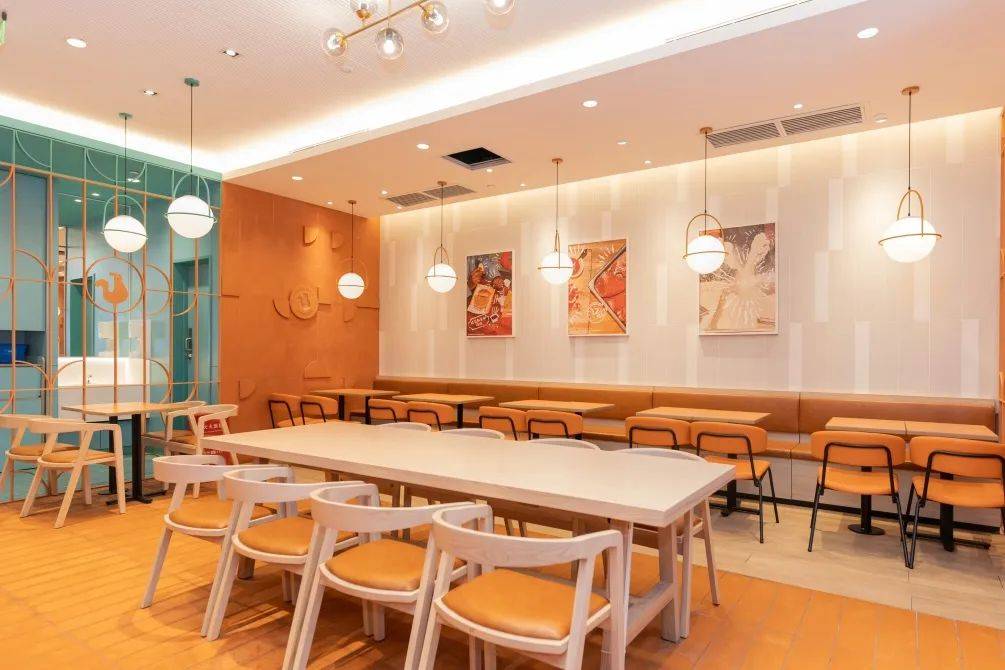 排队八小时的网红品牌关闭内地门店