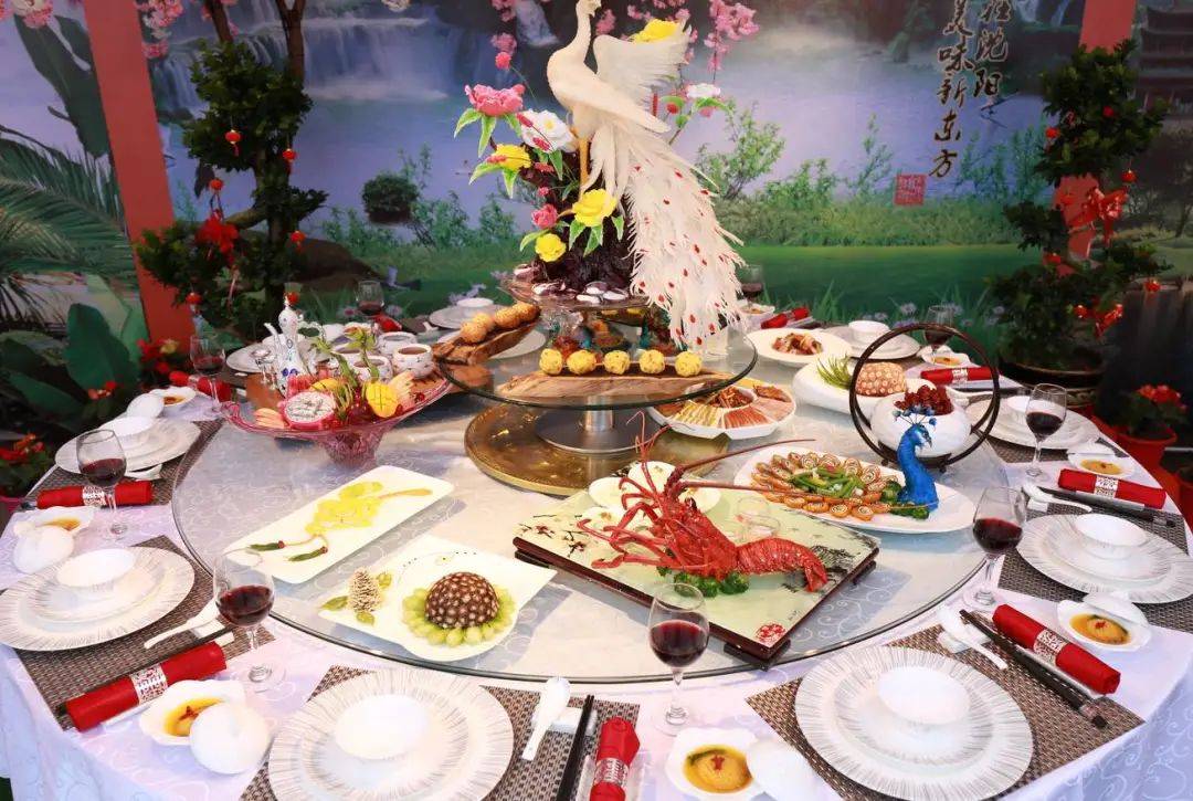 “暑假欢聚宴”如何营销、设计菜单?