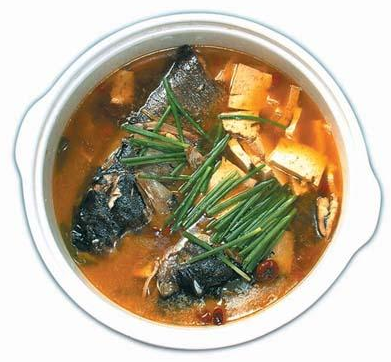 红烧江鱼头 