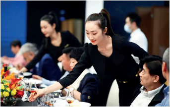 大董黄金“四的”点菜法让营业额翻倍