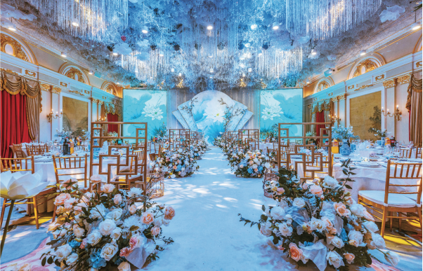 蓝洋林顿：0编制服务员玩转370桌宴会