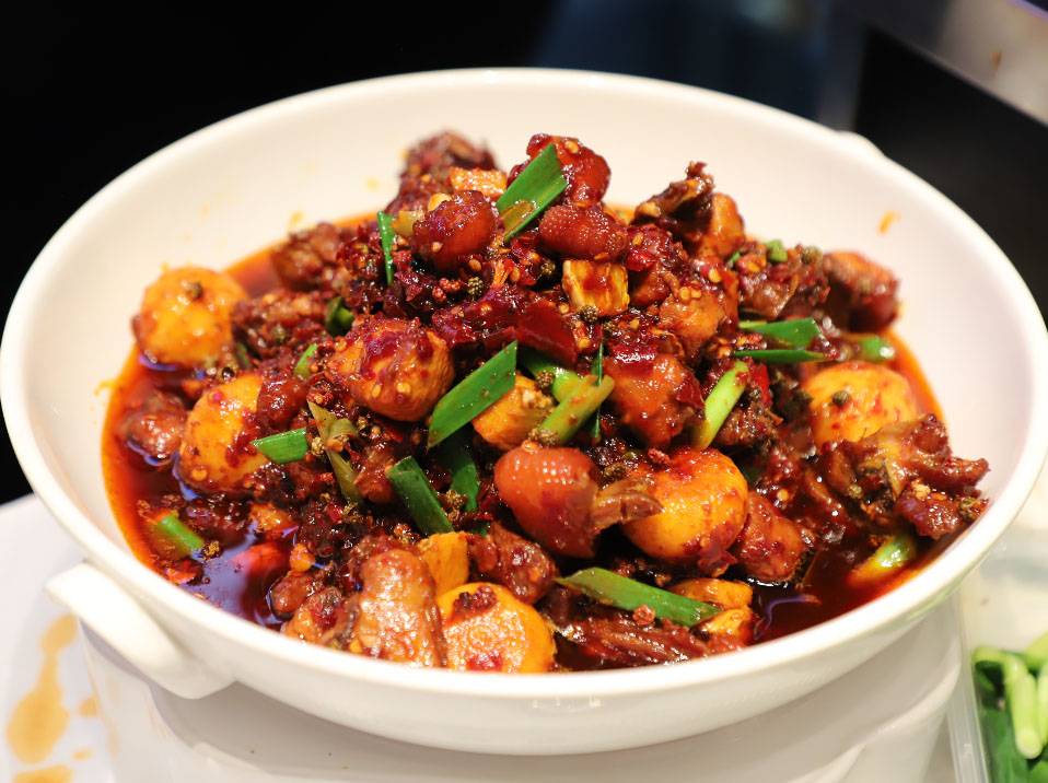 【贵州山野菜】非遗辣子鸡和乌江豆腐鱼