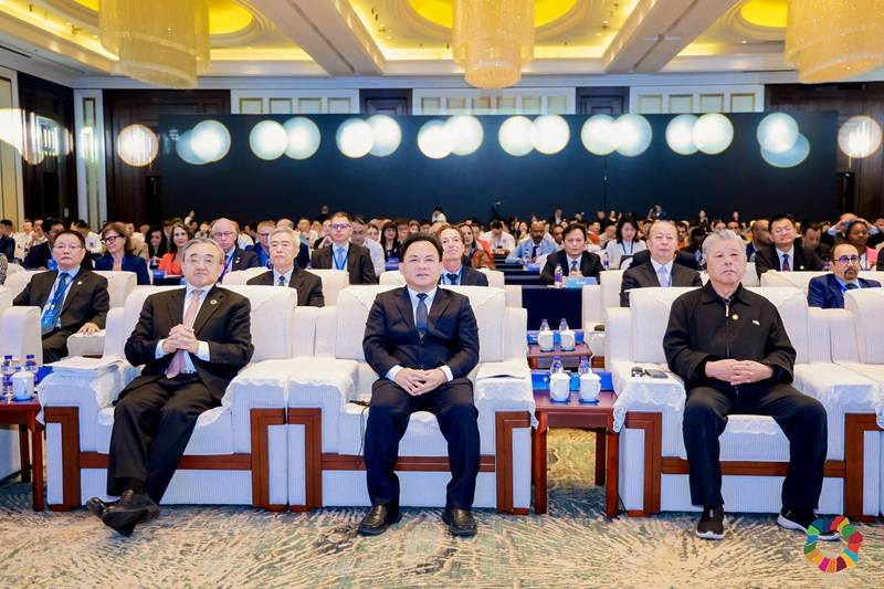 海南省副省长李锋在第五届世界食事论坛开幕式上的致辞